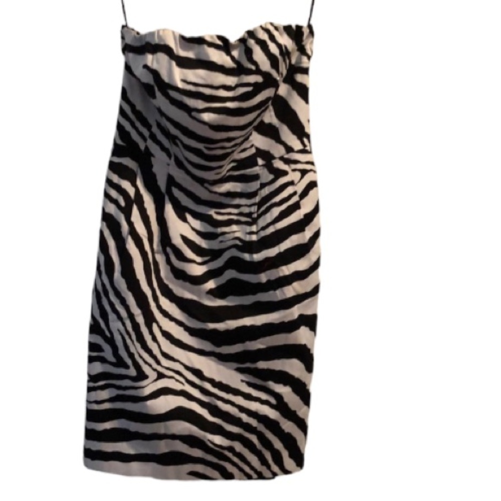 Express Design Studio  size 8 black & white lined animal print strapless dress